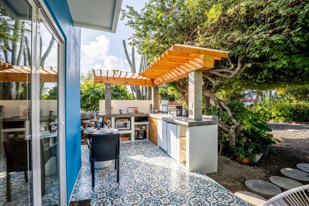 Naima Luxury Home, Cottage & Apartment Rentals Paradera Buitenkant foto